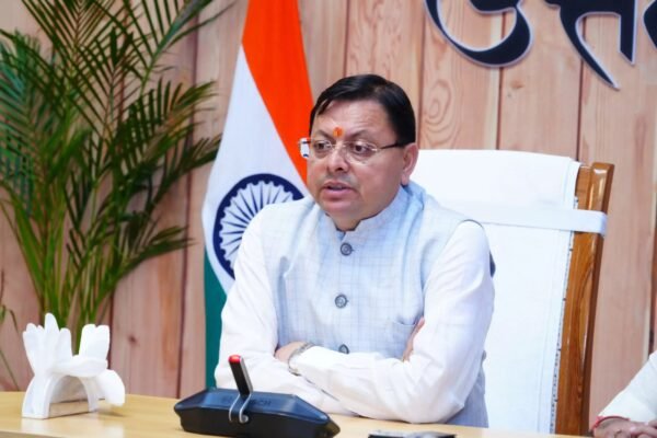 सार्वजनिक उपक्रमों/निगमों/निकायों में कार्यरत कार्मिकों को 58 प्रतिशत महंगाई भत्ते का मुख्यमंत्री धामी का दिया अनुमोदन