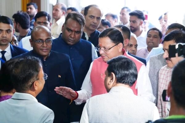 मुख्यमंत्री धामी ने FRI पहुंचकर उत्तराखण्ड के रजत जयंती वर्ष उत्सव के आयोजन की तैयारियों का लिया जायजा