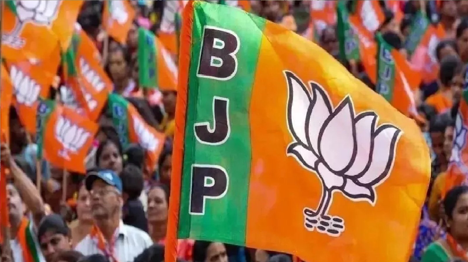 उत्तराखंड : BJP के आठ विधायकों पर संकट, सर्वे में कमजोर प्रदर्शन से टिकट पर खतरा