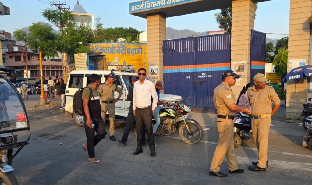 कोटद्वार में चला विशेष चेकिंग अभियान, यातायात नियम तोड़ने वालों पर हुई कार्रवाई