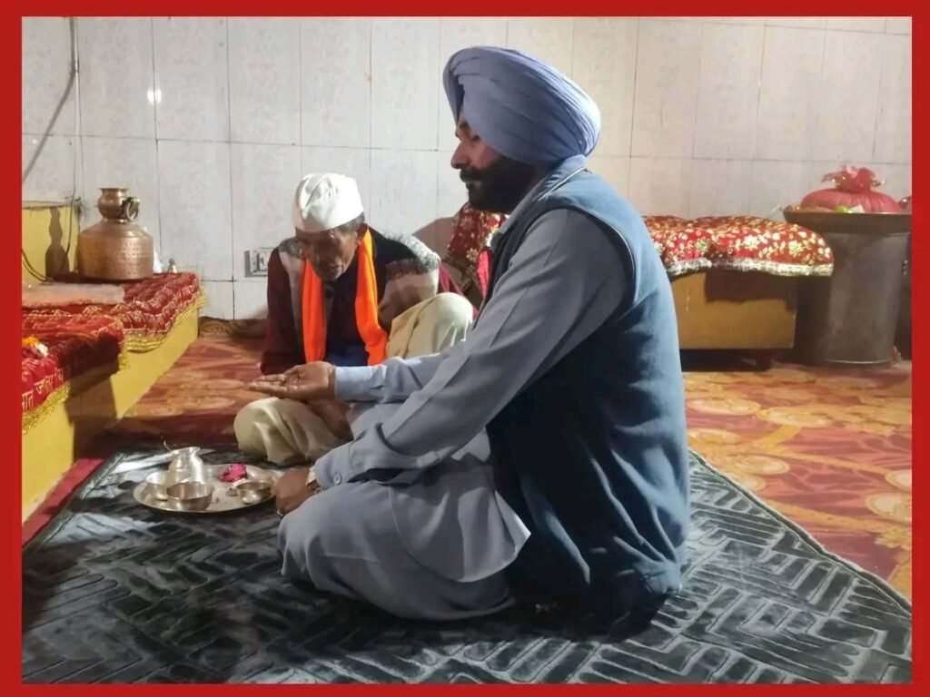 देवभूमि की दिव्यता में खोए नवजोत सिंह सिद्धू, सुरकंडा देवी मंदिर में की गहन साधना
