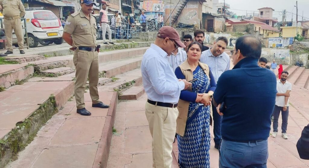 छात्रों के लिए ज्ञान-विज्ञान का नया केंद्र बनेगा जिला विज्ञान संग्रहालय – आयुक्त गढ़वाल