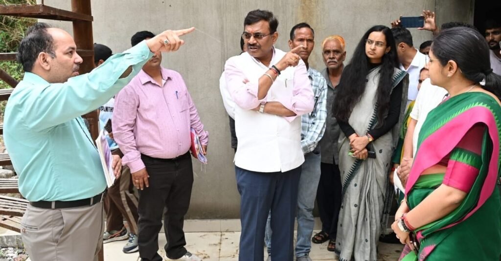 ग्रामीण अर्थव्यवस्था को नई उड़ान, मुख्य सचिव ने स्वरोजगार मॉडलों का किया निरीक्षण