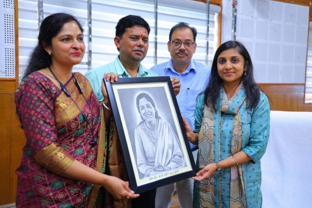 सादगी, अनुशासन और कार्यकुशलता की मिसाल डीडीओ मनविंदर कौर का हुआ रुद्रप्रयाग स्थानान्तरण, विकास भवन में अधिकारियों-कर्मचारियों ने दी भावभीनी विदाई